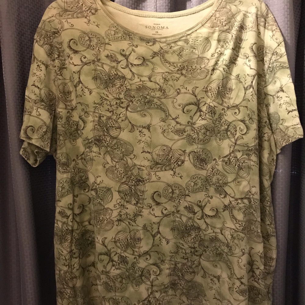 Short sleeve shirt